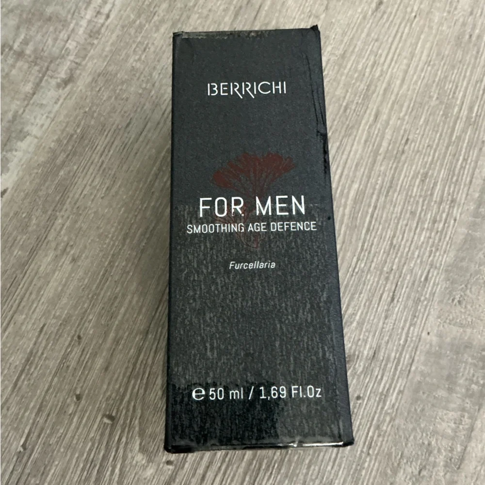 Men Smoothing Age Defence cream